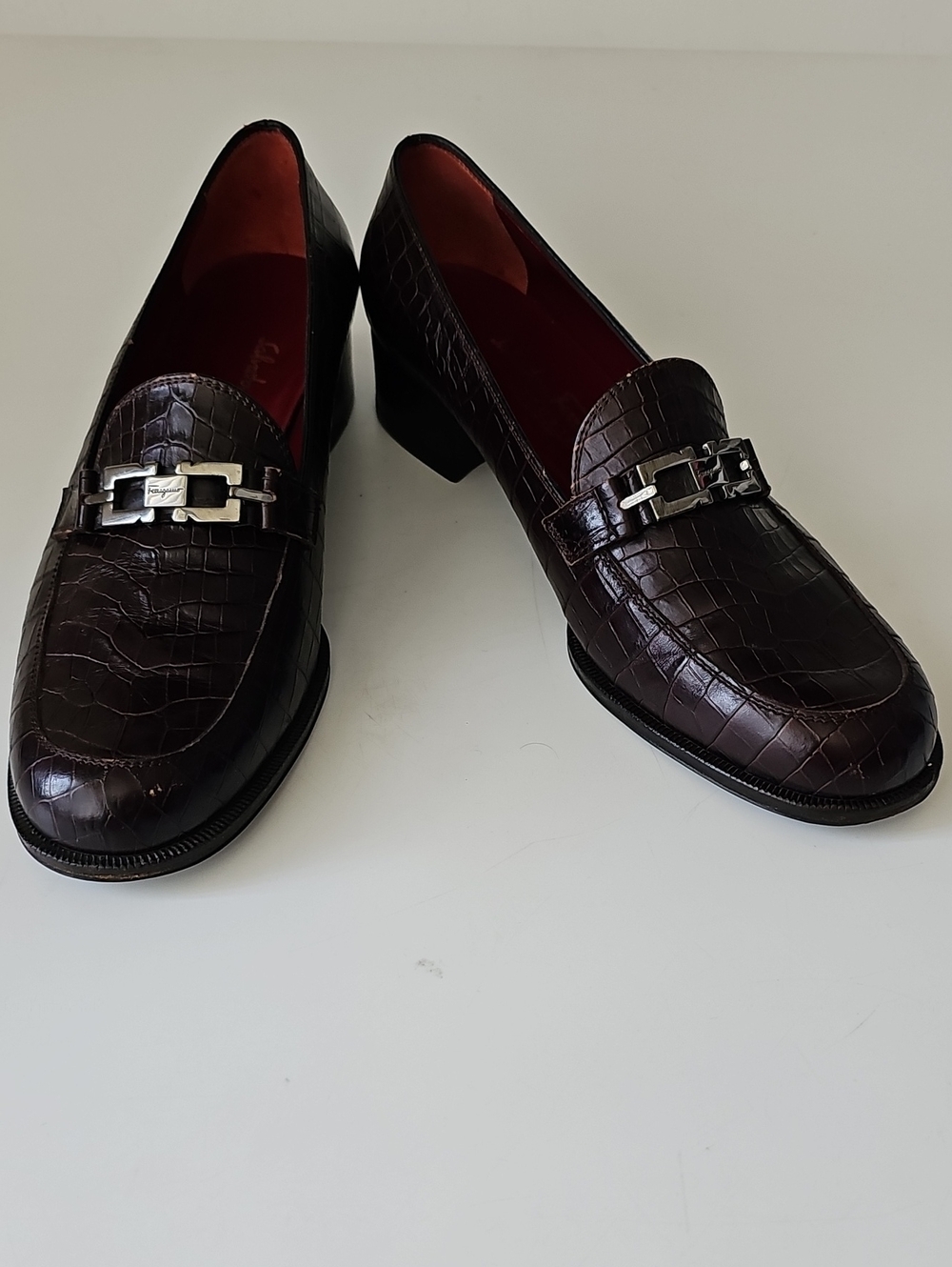 Salvatore Ferragamo Womens Dark brown croc embossed leather loafers 8 Silver Bit